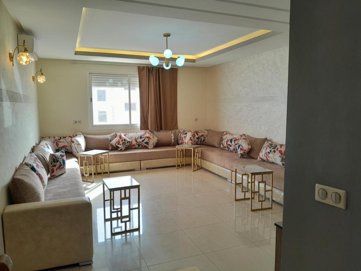 Numero 48 Dans Avec Piscine Apartment