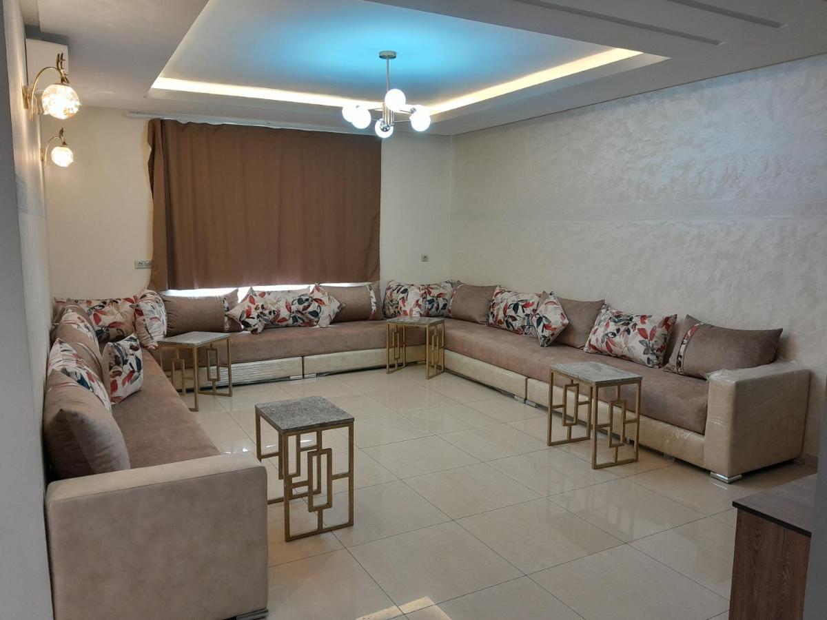 Appartement Numero 48 Dans Avec Piscine